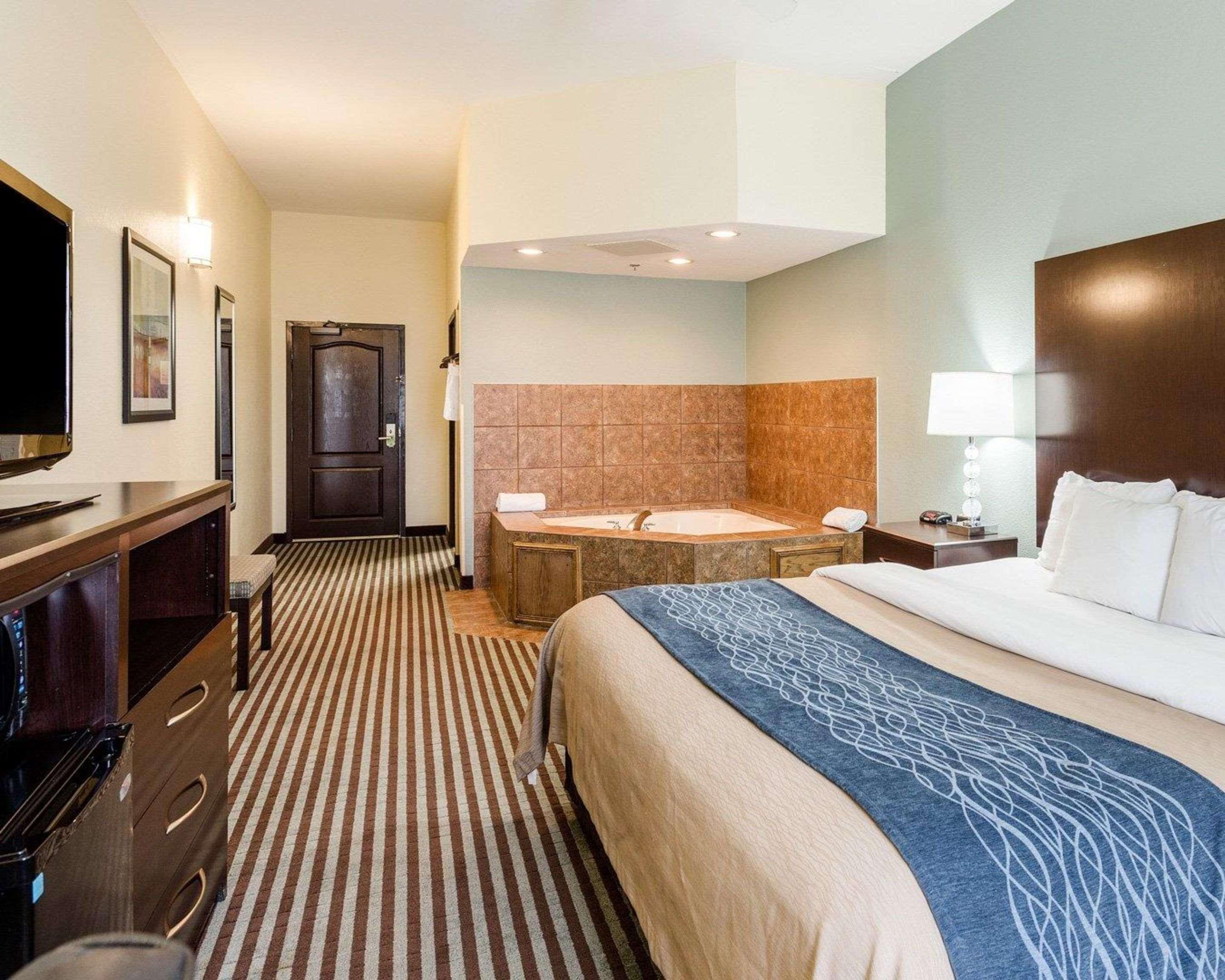 Comfort Inn & Suites Grenada Dış mekan fotoğraf