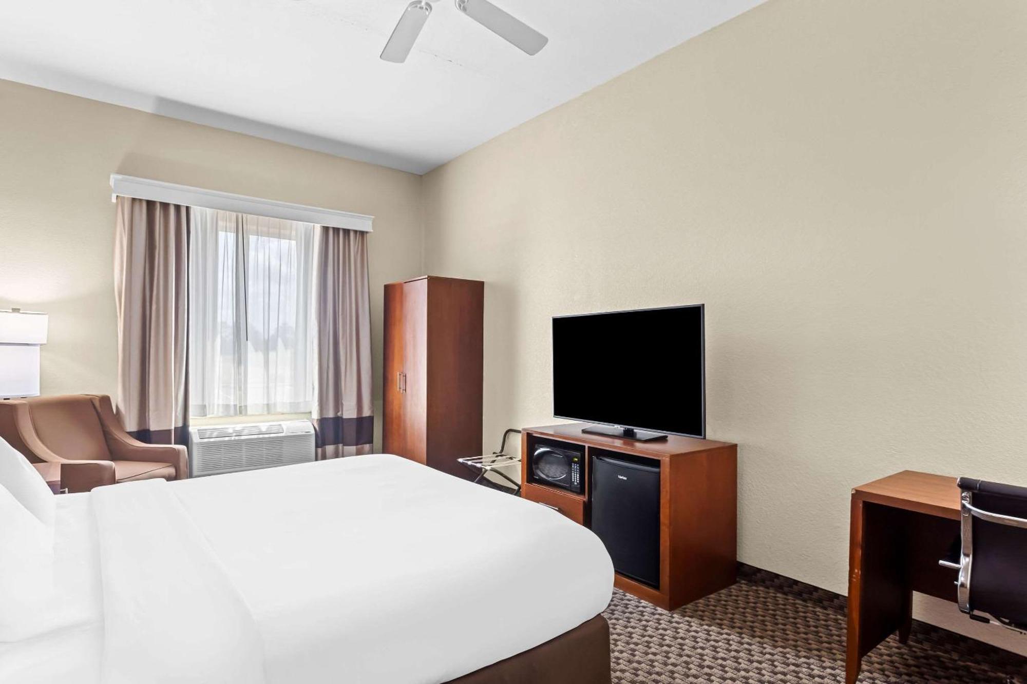 Comfort Inn & Suites Grenada Dış mekan fotoğraf